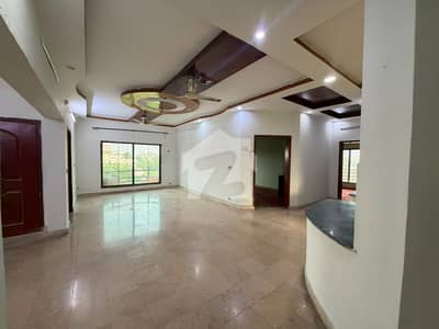 12 MARLA UPPER PORTION FOR RENT