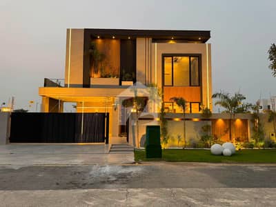 Kanal Modern House For Sale At Hot Location Near Park Masjid