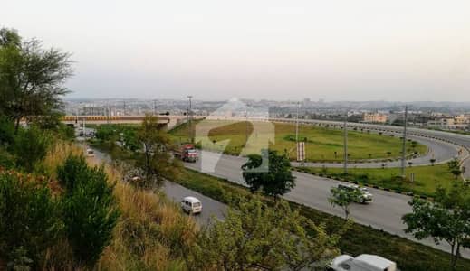 نیول اینکریج - بلاک ایل نیول اینکریج,اسلام آباد میں 1 کنال رہائشی پلاٹ 3.0 کروڑ میں برائے فروخت۔ نیول اینکریج - بلاک ایل نیول اینکریج,اسلام آباد میں 1 کنال رہائشی پلاٹ 3.0 کروڑ میں برائے فروخت۔