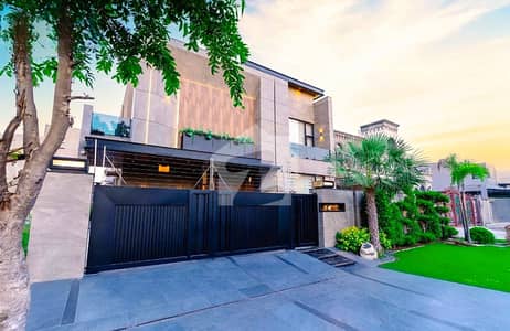 10 Marla Top Quality Build Luxurious Beautiful Modern Design Villa For Sale In DHA Lahore Phase 7 Prime Location 10 Marla Top Quality Build Luxurious Beautiful Modern Design Villa For Sale In DHA Lahore Phase 7 Prime Location