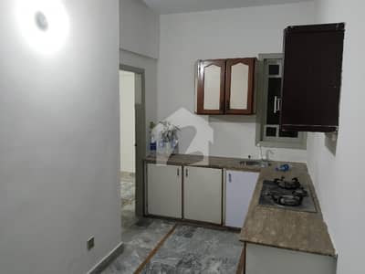 2 Bed Lounge For Rent