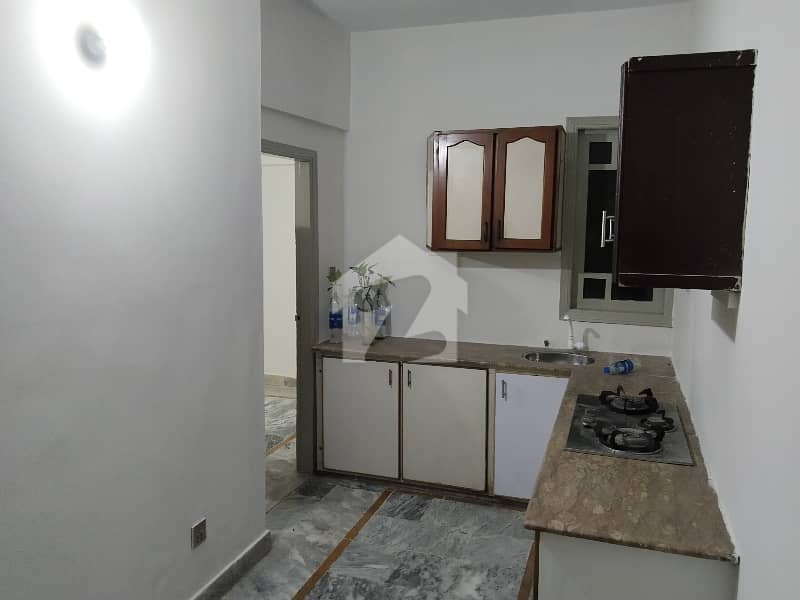 2 Bed Lounge For Rent 2 Bed Lounge For Rent