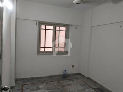 2 Bed Lounge For Rent