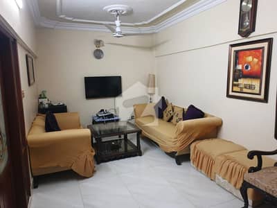 Centrally Located Flat In Gulistan-E-Jauhar - Block 17 Is Available For Sale