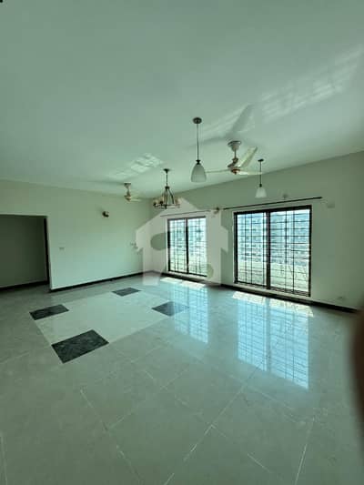 12 Marla 4-Bedroom Apartment for Sale | Askari 12, Lahore 12 Marla 4-Bedroom Apartment for Sale | Askari 12, Lahore