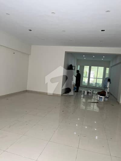 بخاری کمرشل ایریا ڈی ایچ اے فیز 6,ڈی ایچ اے ڈیفینس,کراچی میں 4 مرلہ Studio دفتر 1.0 لاکھ میں کرایہ پر دستیاب ہے۔ بخاری کمرشل ایریا ڈی ایچ اے فیز 6,ڈی ایچ اے ڈیفینس,کراچی میں 4 مرلہ Studio دفتر 1.0 لاکھ میں کرایہ پر دستیاب ہے۔