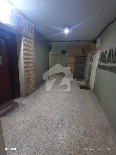 EXEICUTIVE OFFICE FOR RENT IN BLOCK 13-B NEAR BY KABABJEES BAKERS, GULSHAN E IQBAL