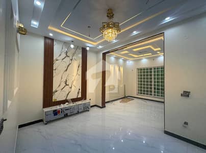 5 MARLA LUXURY HOUSE FOR SALE L Block, Khayaban-e-Ameen, Lahore