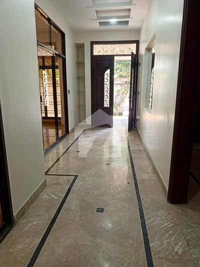 NEAT AND CLEAN & READY TO MOVE BUNGALOW FOR RENT