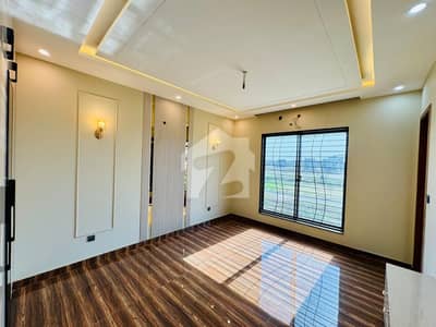 7 Marla Brand New House for Sale in Lake City 7 Marla Brand New House for Sale in Lake City