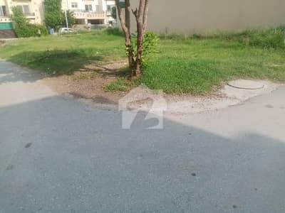 بحریہ ٹاؤن فیز 7 بحریہ ٹاؤن راولپنڈی,راولپنڈی میں 7 مرلہ رہائشی پلاٹ 1.05 کروڑ میں برائے فروخت۔ بحریہ ٹاؤن فیز 7 بحریہ ٹاؤن راولپنڈی,راولپنڈی میں 7 مرلہ رہائشی پلاٹ 1.05 کروڑ میں برائے فروخت۔