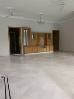 F7/2 kanal fully renovated House Available For Rent F7/2 kanal fully renovated House Available For Rent