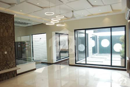 1 Kanal Slightly Used Design Royal Place Out Class Modern Luxury Bungalow For Rent In Dha Phase Iii