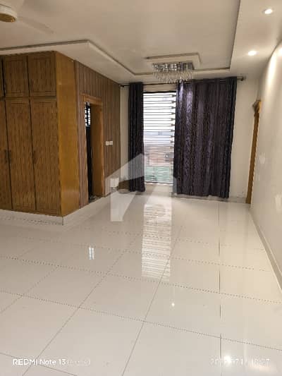 7 bedrooms with attached bathroom AC insalad
