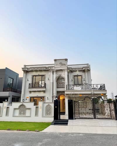 بحریہ ٹاؤن فیز 7 بحریہ ٹاؤن راولپنڈی,راولپنڈی میں 5 کمروں کا 1 کنال مکان 2.8 لاکھ میں کرایہ پر دستیاب ہے۔