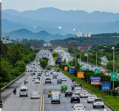 ٹاپ سٹی 1 اسلام آباد میں 1 کنال رہائشی پلاٹ 3.3 کروڑ میں برائے فروخت۔
