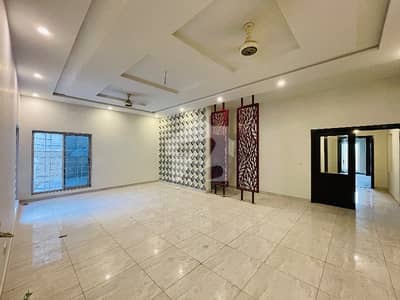 20 Marla Beautiful House Available In Tech Town Canal Road
