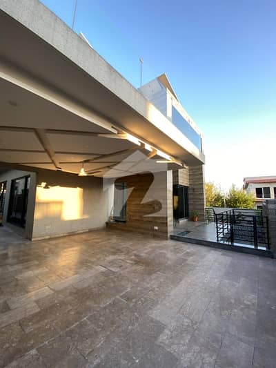 1 Kanal Fully Furnished Luxury House