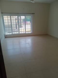 F-10/3 Upper Portion 3 Bed Separate Gate Vip Location