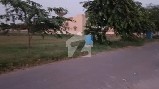 10 Marla plot Available for sale
