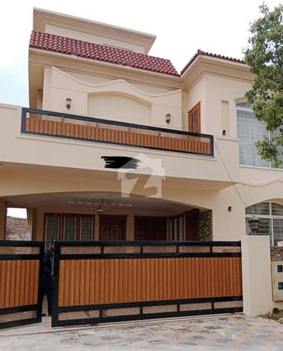 بحریہ انکلیو - سیکٹر سی 1 بحریہ انکلیو,بحریہ ٹاؤن,اسلام آباد میں 5 کمروں کا 10 مرلہ مکان 1.8 لاکھ میں کرایہ پر دستیاب ہے۔ بحریہ انکلیو - سیکٹر سی 1 بحریہ انکلیو,بحریہ ٹاؤن,اسلام آباد میں 5 کمروں کا 10 مرلہ مکان 1.8 لاکھ میں کرایہ پر دستیاب ہے۔
