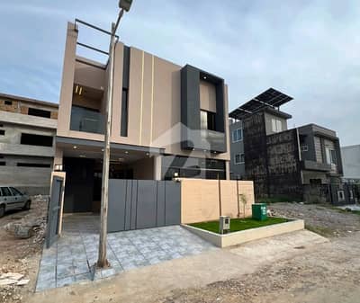 7 Marla House For sale In Rs. 40000000 Only 7 Marla House For sale In Rs. 40000000 Only