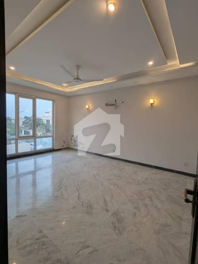 ڈی ایچ اے فیز 7 ڈی ایچ اے ڈیفینس,لاہور میں 3 کمروں کا 1 کنال بالائی پورشن 95.0 ہزار میں کرایہ پر دستیاب ہے۔ ڈی ایچ اے فیز 7 ڈی ایچ اے ڈیفینس,لاہور میں 3 کمروں کا 1 کنال بالائی پورشن 95.0 ہزار میں کرایہ پر دستیاب ہے۔