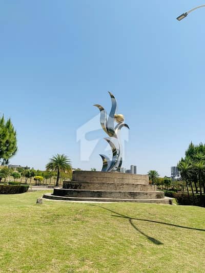 Gulburg Rescidanca Block C 7 Marla plot avible for sale near to D markaz Gulburg Rescidanca Block C 7 Marla plot avible for sale near to D markaz