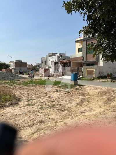 5 MARLA MOST BEAUTIFUL PRIME LOCATION RESIDENTIAL PLOT AVAILABLE FOR SALE IN NEW LAHORE CITY PHASE 2 WITH ALL DUSE CLEAR 5 MARLA MOST BEAUTIFUL PRIME LOCATION RESIDENTIAL PLOT AVAILABLE FOR SALE IN NEW LAHORE CITY PHASE 2 WITH ALL DUSE CLEAR