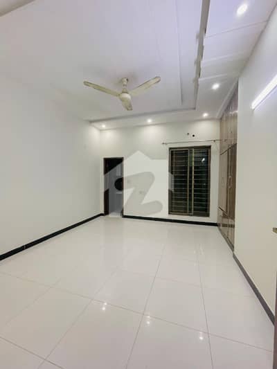 10 MARLA GROUND FLOOR IS VACANT FOR RENT IN JUBILEE TOWN BLOCK B