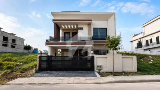 Prime Location House In DHA Phase 5 - Sector F For sale Prime Location House In DHA Phase 5 - Sector F For sale