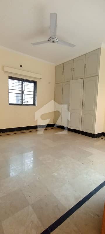 1 Kanal Beautiful Full Basement Swimming Pool House For Sale