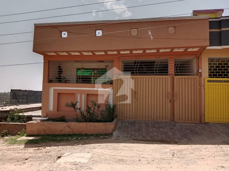 اڈیالہ روڈ راولپنڈی میں 2 کمروں کا 5 مرلہ مکان 90.0 لاکھ میں برائے فروخت۔ اڈیالہ روڈ راولپنڈی میں 2 کمروں کا 5 مرلہ مکان 90.0 لاکھ میں برائے فروخت۔