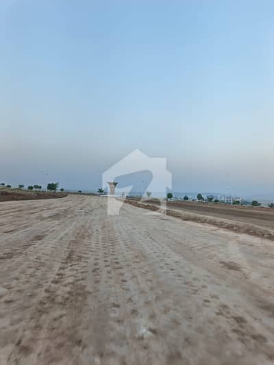 DHA Phase 3 Sector E Street 17 South Face Plot Reasonable Price
