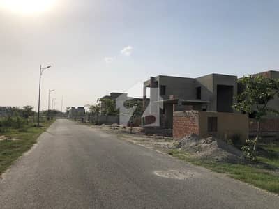 DHA PHASE 7 BLOCK U 1 KANAL PLOT HOT LOCATION