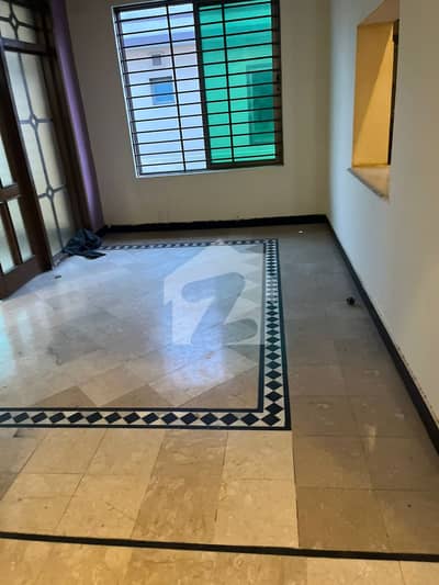 10 Marla House In Stunning Pakistan Town - Phase 1 Is Available For Sale 10 Marla House In Stunning Pakistan Town - Phase 1 Is Available For Sale