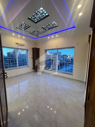 SECTOR E1 10 MARLA CORNER SLIGHTLY USED HOUSE FOR SALE PROPER DOUBLE UNIT GASS INSTALLED SECTOR E1 10 MARLA CORNER SLIGHTLY USED HOUSE FOR SALE PROPER DOUBLE UNIT GASS INSTALLED