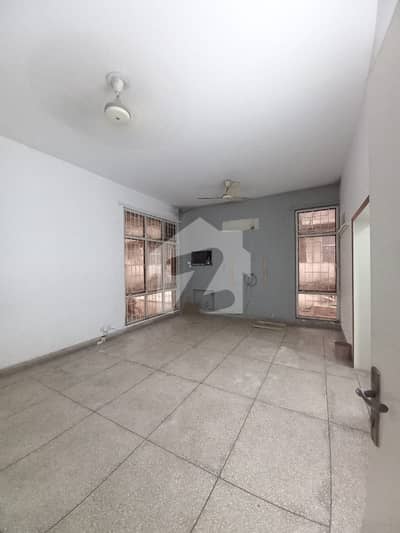 One Kanal Beautiful House For Salient Office