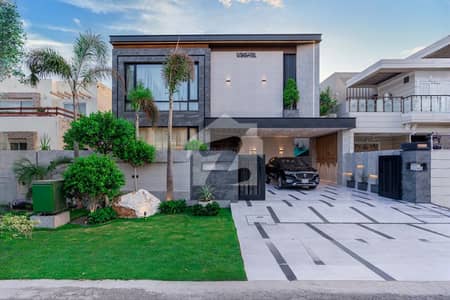 1 Kanal Top Quality Build Luxurious Beautiful Modern Design Villa With Basement For Sale In DHA Phase 7 Lahore Prime Location