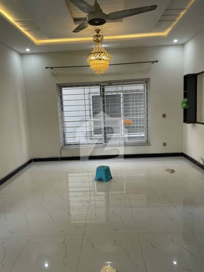 Beautiful 3 Bed Upper Portion For Rent Beautiful 3 Bed Upper Portion For Rent