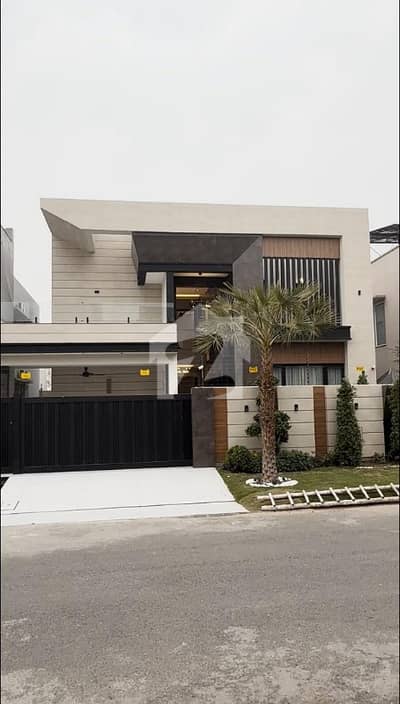Brand New 1 Kanal Luxury House | Best Location | Lake City M3