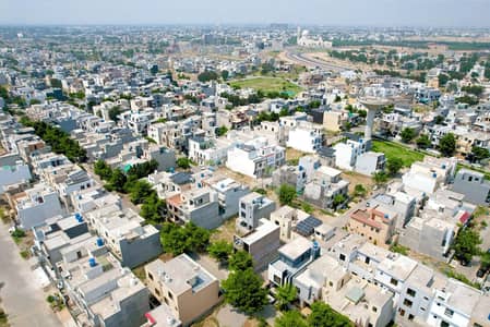 10 Marla Plot Hot Location