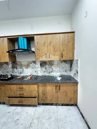 5 Marla Portion For Rent