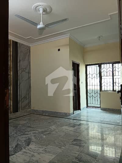6 Marla Upper Portion Available For Rent In Pakistan Town