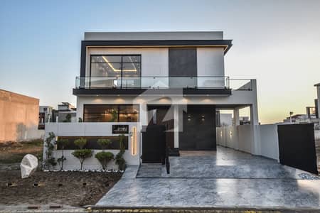 10 Marla Luxury House for Sale in DHA Phase 6, Lahore Near Defence Raya 10 Marla Luxury House for Sale in DHA Phase 6, Lahore Near Defence Raya