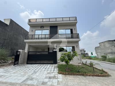 Brand new 6 marla CORNER house Brand new 6 marla CORNER house