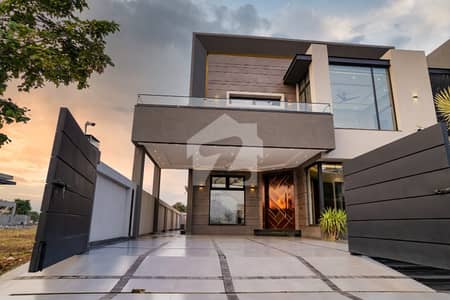 10 Marla Luxury House for Sale in DHA Lahore Near Defence Raya 10 Marla Luxury House for Sale in DHA Lahore Near Defence Raya