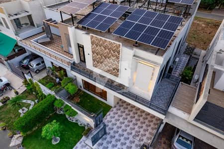 10 Marla Luxury House For Sale In DHA Lahore