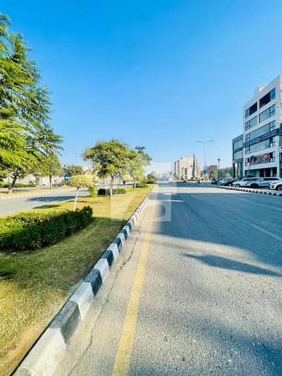 Affordable 5 Marla Plot In Lake City M7C4 | Best Investment Opportunity