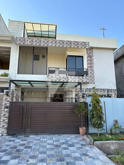 8 Marla Brand New House for Sale PHA Officers Colony